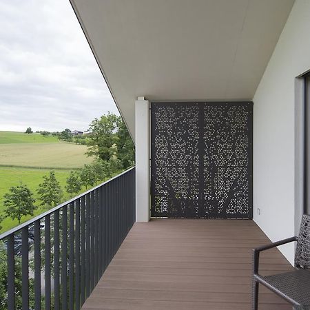 Small Luxury Hotel Wellnesshotel Golfpanorama Lipperswil Buitenkant foto