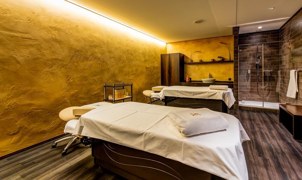 Small Luxury Hotel Wellnesshotel Golfpanorama Lipperswil Buitenkant foto
