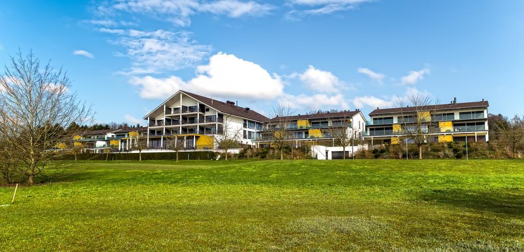 Small Luxury Hotel Wellnesshotel Golfpanorama Lipperswil Buitenkant foto