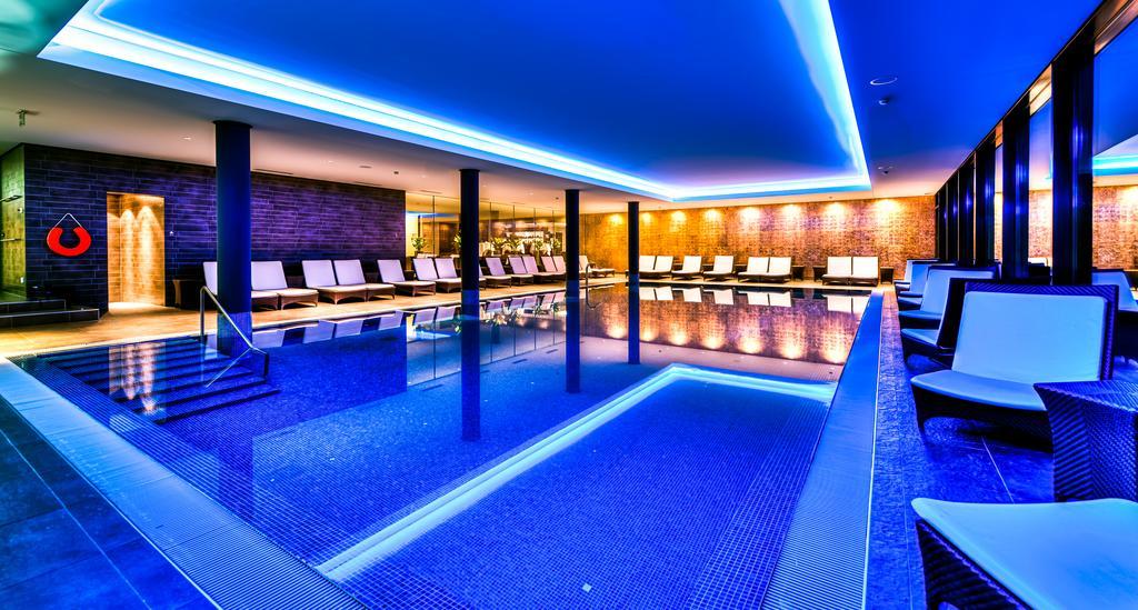 Small Luxury Hotel Wellnesshotel Golfpanorama Lipperswil Buitenkant foto