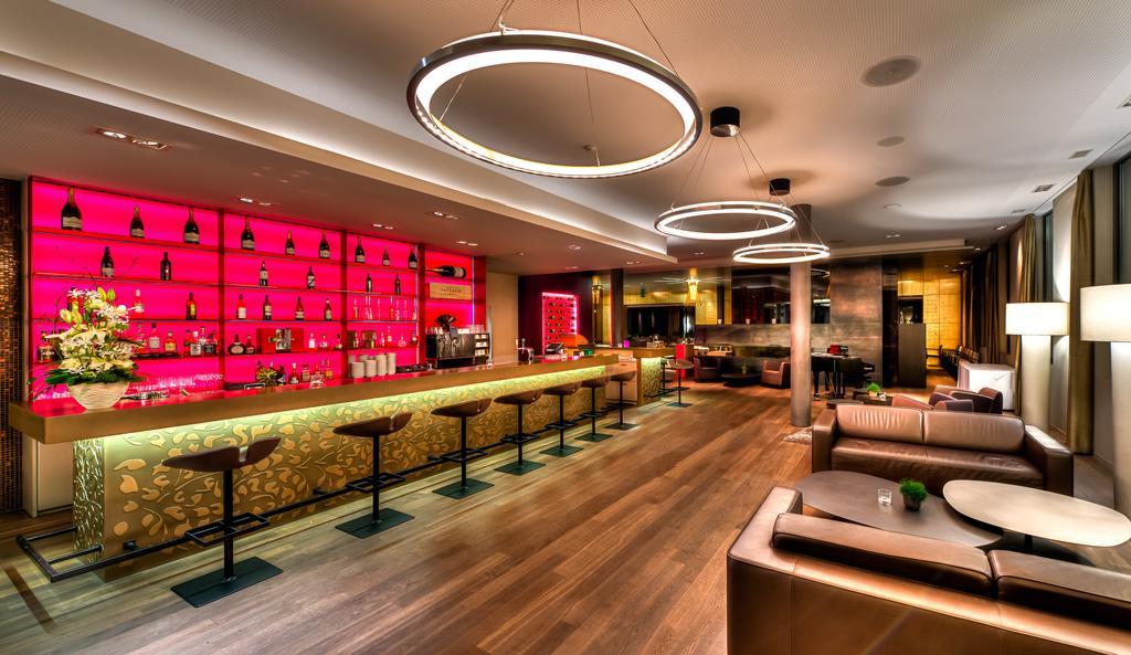 Small Luxury Hotel Wellnesshotel Golfpanorama Lipperswil Buitenkant foto