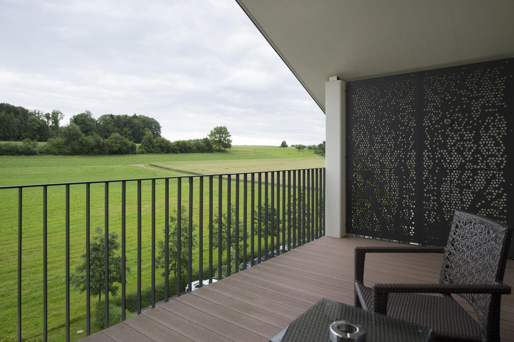 Small Luxury Hotel Wellnesshotel Golfpanorama Lipperswil Buitenkant foto