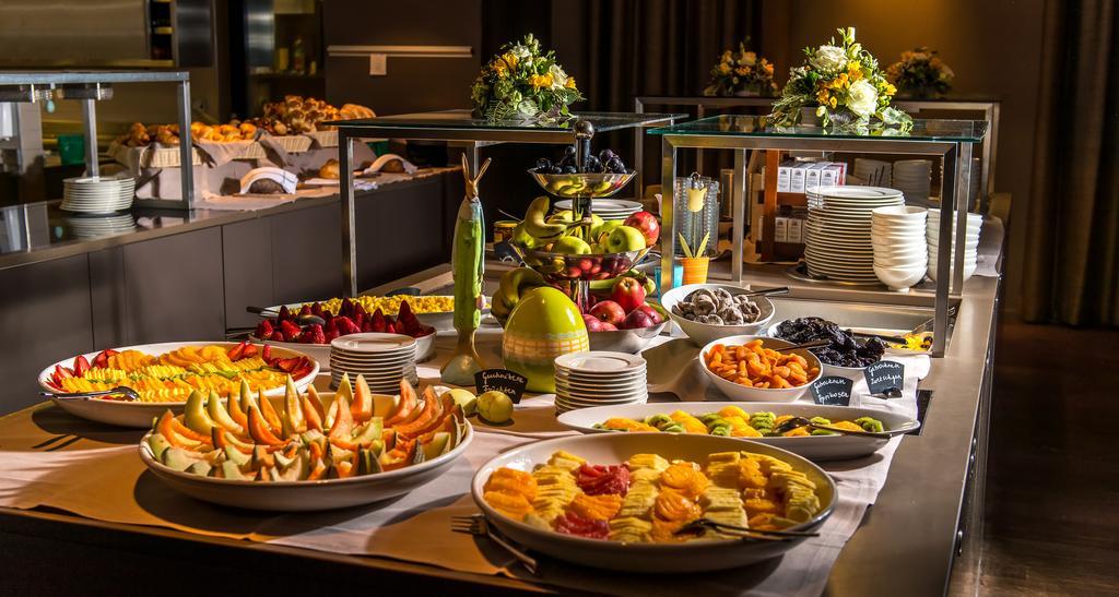 Small Luxury Hotel Wellnesshotel Golfpanorama Lipperswil Buitenkant foto