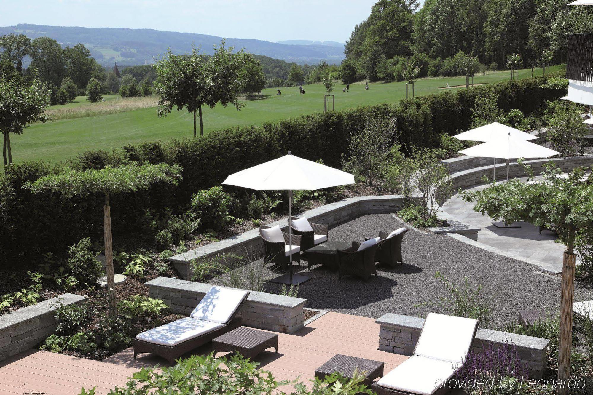 Small Luxury Hotel Wellnesshotel Golfpanorama Lipperswil Buitenkant foto