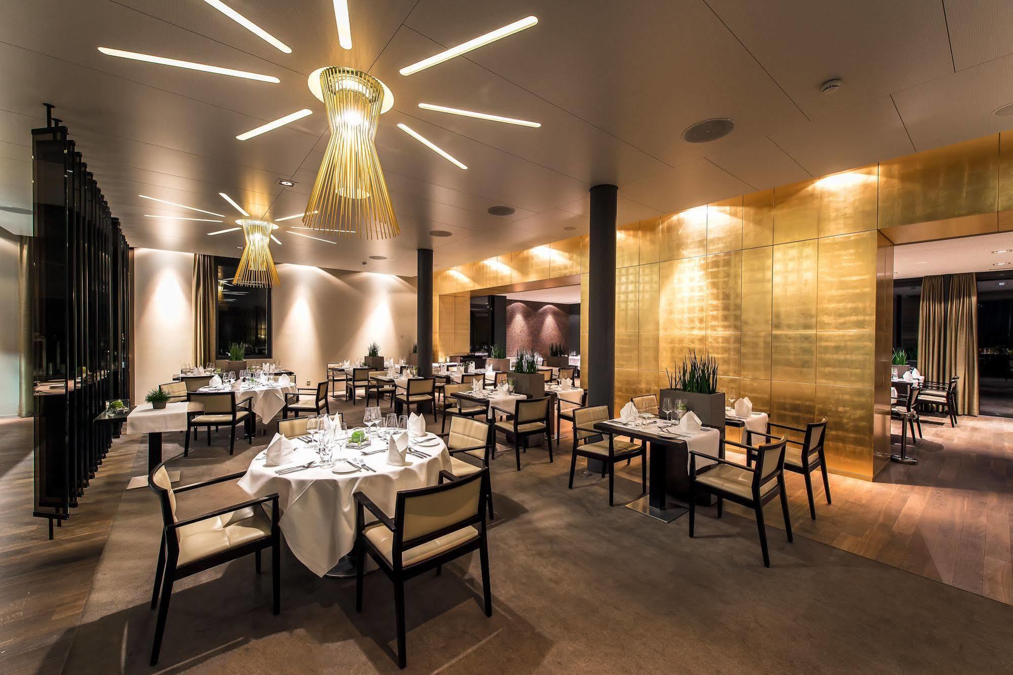 Small Luxury Hotel Wellnesshotel Golfpanorama Lipperswil Buitenkant foto